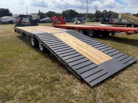 New 2027 Diamond C FMAX212 GOOSENECK TRAILER PACESETTER HYDRO DOVE & JACKS DISC BRAKES ALUMINUM 17.5 OUTER RIMS