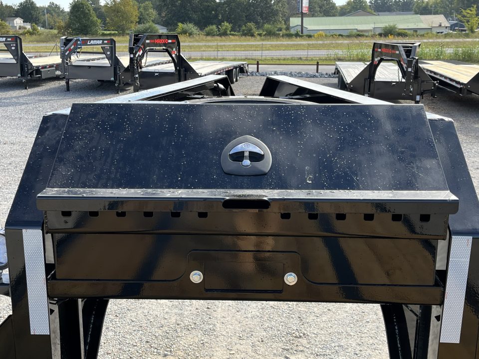New 2027 MAXXD Hydraulic Dovetail Gooseneck Trailer | 34' x 102' 30K GVWR