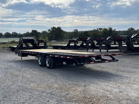 New 2027 MAXXD Hydraulic Dovetail Gooseneck Trailer | 34' x 102' 30K GVWR