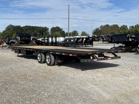 New 2027 MAXXD 102"X34' 30K Hydraulic Dovetail Gooseneck Trailer | OAK FLOOR