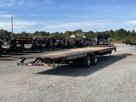 New 2027 MAXXD 102"X34' 30K Hydraulic Dovetail Gooseneck Trailer | OAK FLOOR