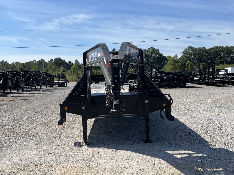 Used 2019 Load Trail Gooseneck Flatbed Trailer | 102" x 40' 25.9k GVWR