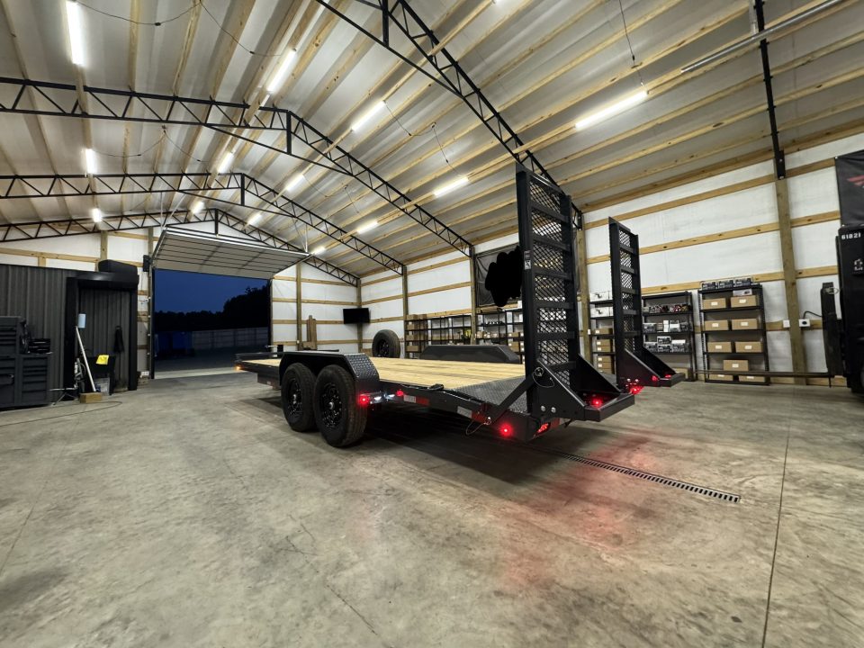 2027 Lamar photo 6