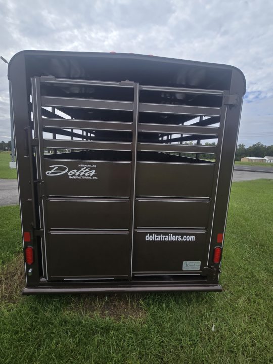 2027 Delta Mfg photo 8