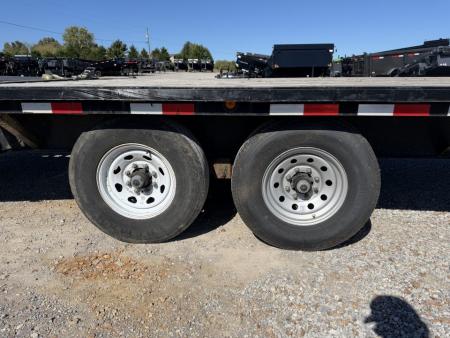 Used 2022 Load Trail 102"x30' 14k Gooseneck Flatbed Trailer