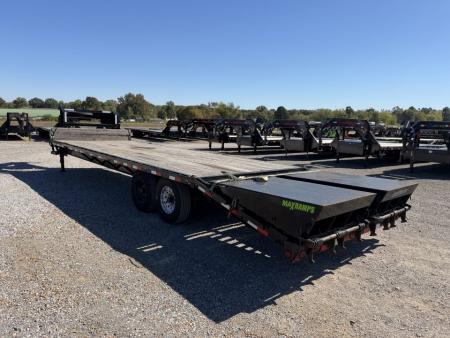 Used 2022 Load Trail 102"x30' 14k Gooseneck Flatbed Trailer