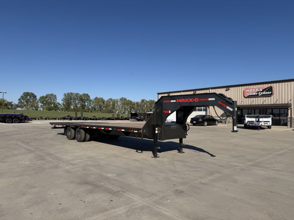 New 2027 MAXX-D 102 X 32 YDX Gooseneck Hydraulic Dovetail Trailer