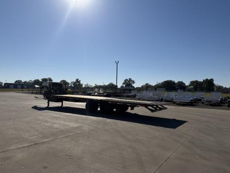 New 2027 MAXX-D 102 X 32 YDX Gooseneck Hydraulic Dovetail Trailer
