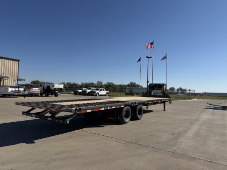 New 2027 MAXX-D 102 X 32 YDX Gooseneck Hydraulic Dovetail Trailer