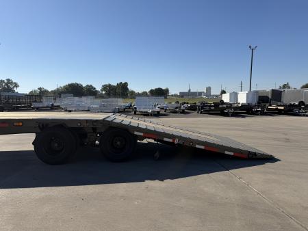 New 2027 MAXX-D 102 X 32 YDX Gooseneck Hydraulic Dovetail Trailer