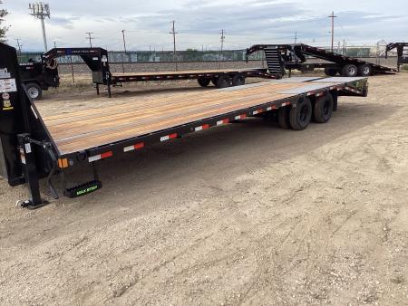 New 2027 Load Trail 8.5-32 Tandem Dual Gooseneck Deckover Equipment Hauler W/ Max Ramps 24K GVWR