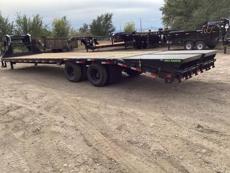New 2027 Load Trail 8.5-32 Tandem Dual Gooseneck Deckover Equipment Hauler W/ Max Ramps 24K GVWR