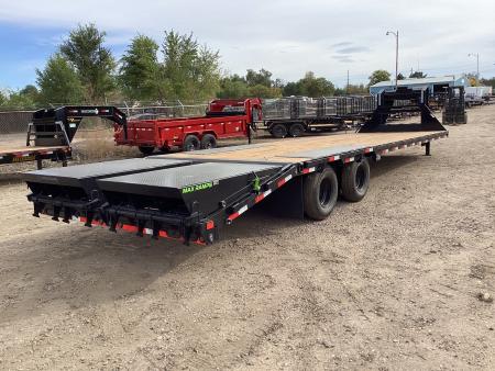 New 2027 Load Trail 8.5-32 Tandem Dual Gooseneck Deckover Equipment Hauler W/ Max Ramps 24K GVWR