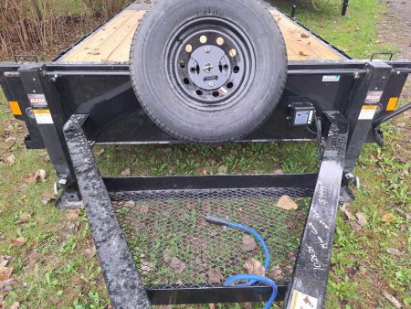 New 2027 Load Trail 102x24 Deckover Trailer W/ Max ramps