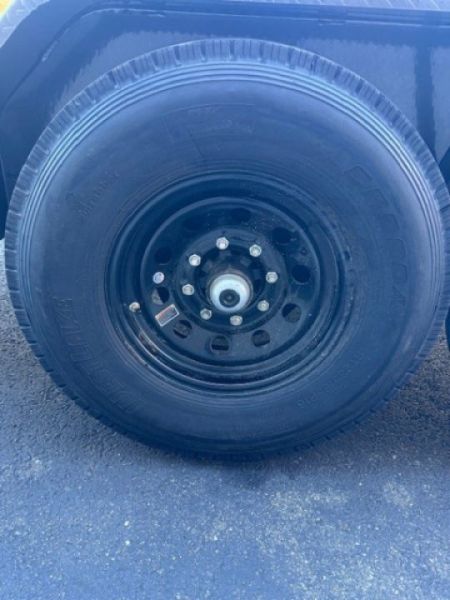 New 2027 MAXX-D G6X8320 Tilt Trailer