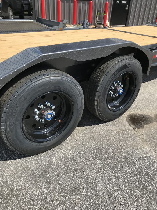 New 2027 Diamond C Trailers 82x22 HDT 208 Pacesetter Equipment Trailer