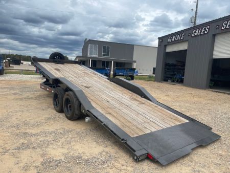 Consignment 2026 MAXX-D T8B/T8X Tilt CONSIGNMENT TRAILER