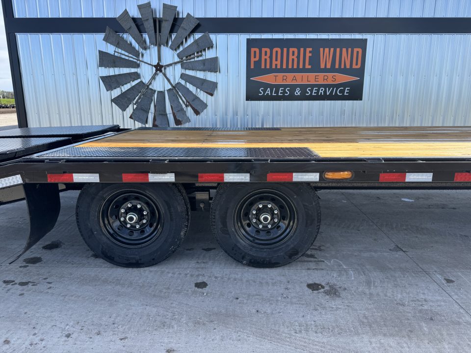 New 2027 PJ Trailers F8-20 Equipment Trailer