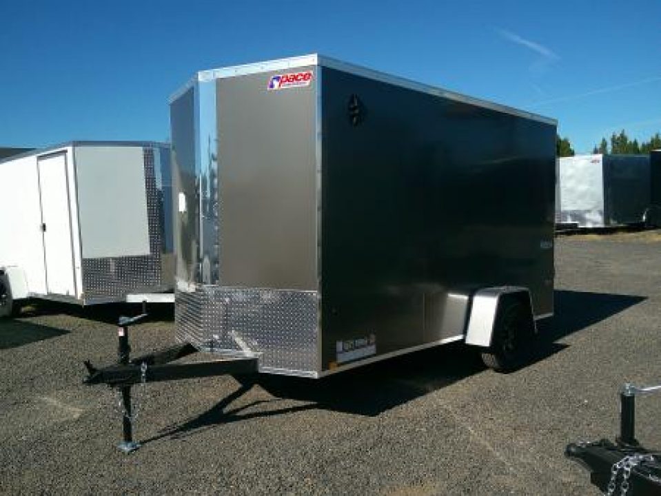 2027 Formula Trailers photo 2