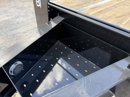 New 2027 Behnke 102"x29' 20 TON Pintle Hitch Tag Trailer *AIR RAMPS*