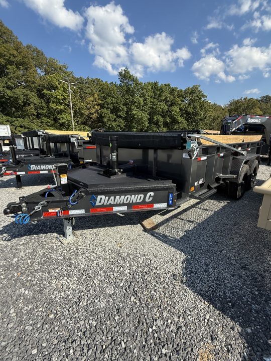 New 2027 Diamond C LPT 207 14’ Dump Trailer, 2SPD JACK, LONG ARM TARP, 15.5K GVWR, LITHIUM BATTERY