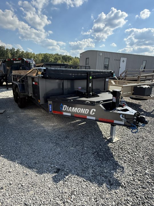 New 2027 Diamond C LPT 207 14’ Dump Trailer, 2SPD JACK, LONG ARM TARP, 15.5K GVWR, LITHIUM BATTERY