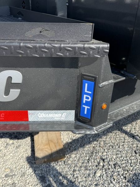 New 2027 Diamond C LPT 207 14’ Dump Trailer, 2SPD JACK, LONG ARM TARP, 15.5K GVWR, LITHIUM BATTERY