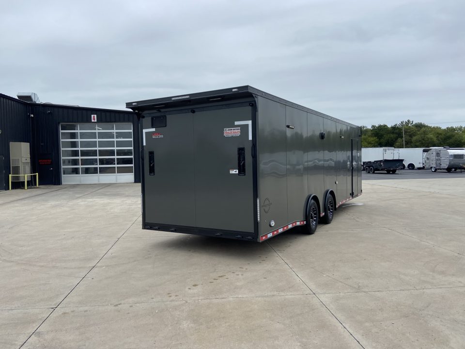 New United Trailers PREM-8.528 Racing Trailer
