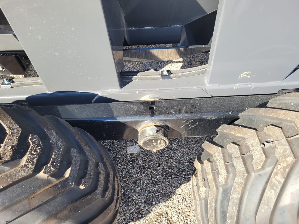 New 2026 Silver Armor T-110 Pivot Track Filler