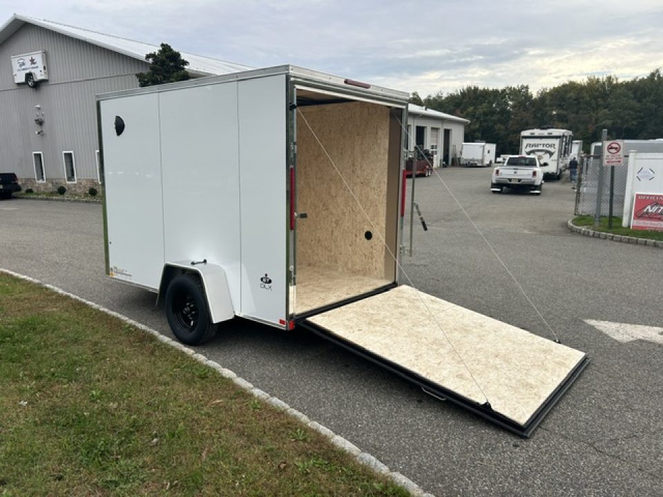 New 2027 Look Trailers 6X10 , with ramp and side door 2,990.GVWR , Cargo / Enclosed Trailer