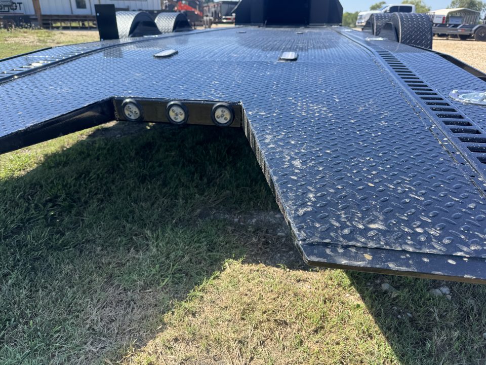 New 2027 MAXX-D A6X8020-9964 Car Hauler