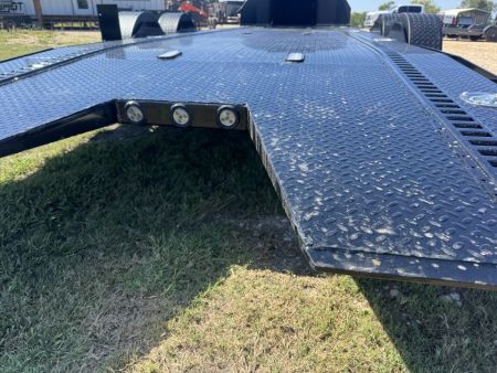 New 2027 MAXX-D A6X8020-9964 Car Hauler