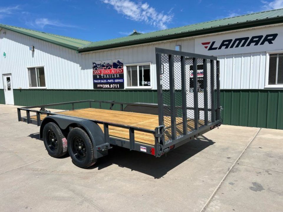 2027 Lamar photo 3