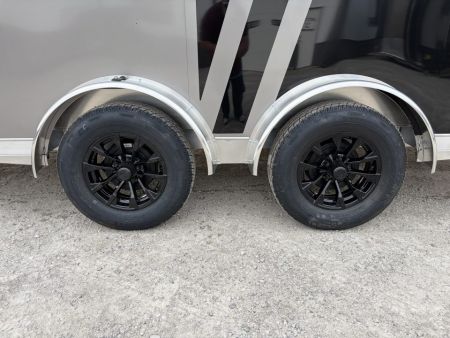New 2027 NEO Trailers NASX2575TR6 (7.5' X 25') 7K V-Nose Enclosed Snowmobile Trailer