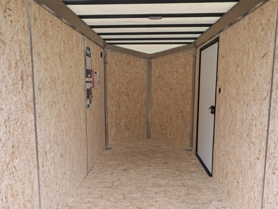 2027 Formula Trailers photo 9