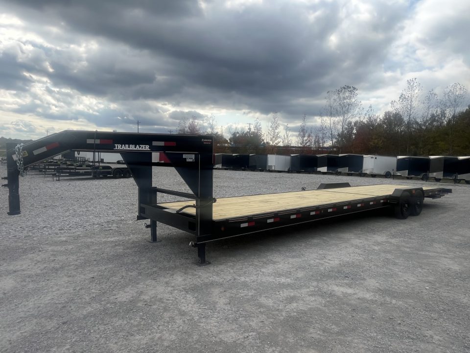 New 2027 Triple R 84X36 GOOSENECK 2 CAR HAULER W/ PULL OUT RAMPS