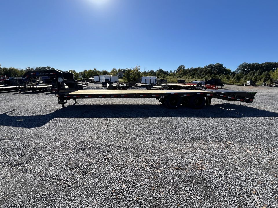 New 2026 Load Trail Gooseneck Flatbed Trailer | 102" x 32' 25.9K GVWR