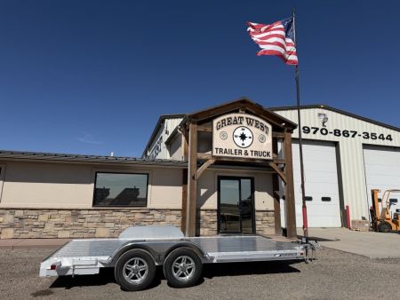 New 2026 Featherlite Trailers 3182-16' Car Hauler