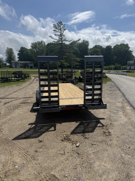 New 2026 Load Trail 83X20 14K SILVER VEIN Equipment Trailer