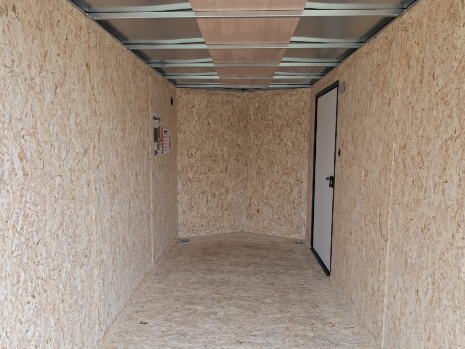 2027 Formula Trailers photo 8