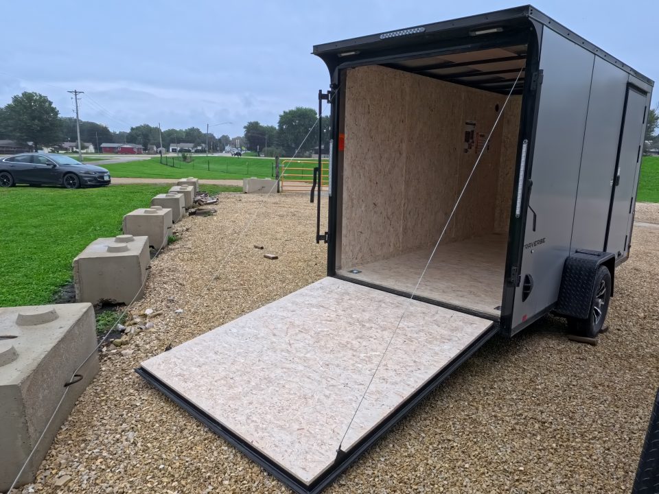 2027 Formula Trailers photo 8