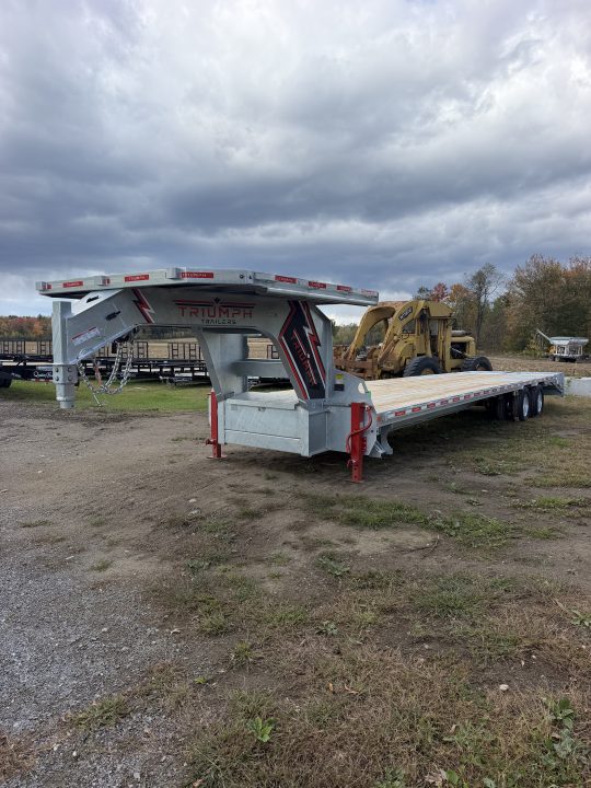 New 2027 Triumph Trailers GHDGF3-TA102X30+5-12K Gooseneck Bodies