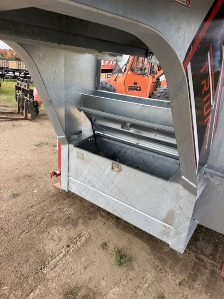 New 2027 Triumph Trailers GHDGF3-TA102X30+5-12K Gooseneck Bodies