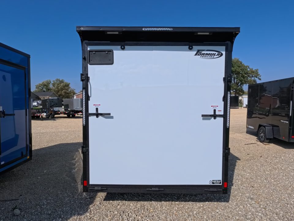 2027 Formula Trailers photo 5