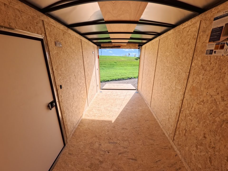 2027 Formula Trailers photo 9