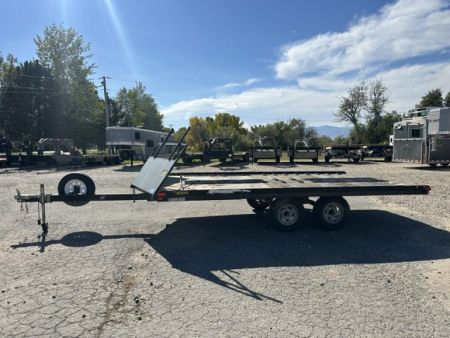 Used 2007 Yacht Club 14' Open Sled Trailer