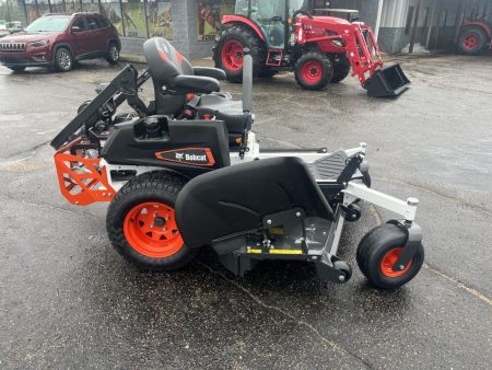 New 2026 Bobcat ZT3500 61" Zero-Turn Mower