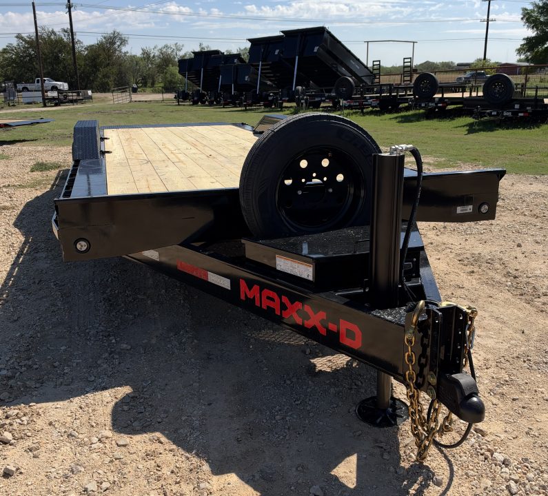 New 2027 MAXX-D T8X10224-9857 Tilt Trailer