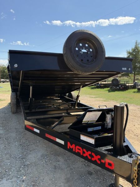 New 2027 MAXX-D T8X10224-9857 Tilt Trailer