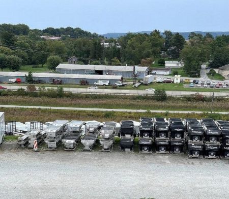 New NEW 2026 SALTDOGG (1400050SS) 2.0 Cu Yd (8') Stainless Steel GAS Salt Spreader